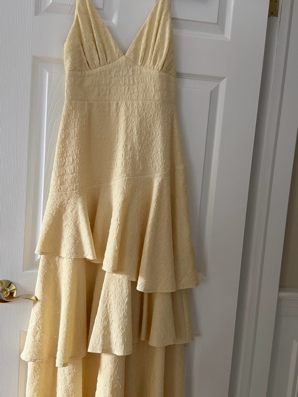 Elegant Cream Tiered V-Neck Formal Dress
